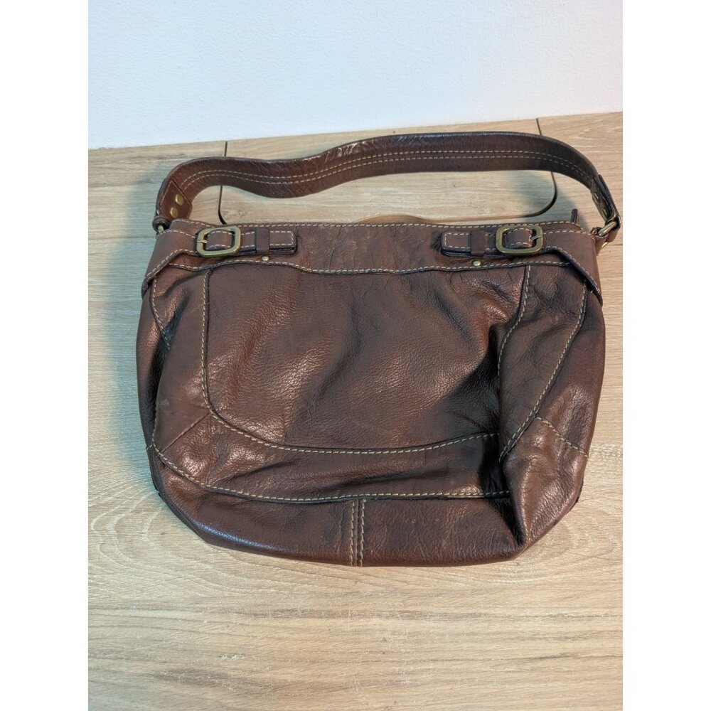Fossil Women Leather Handbag 2 Buckles on Each Side Zip Close Medium Brown